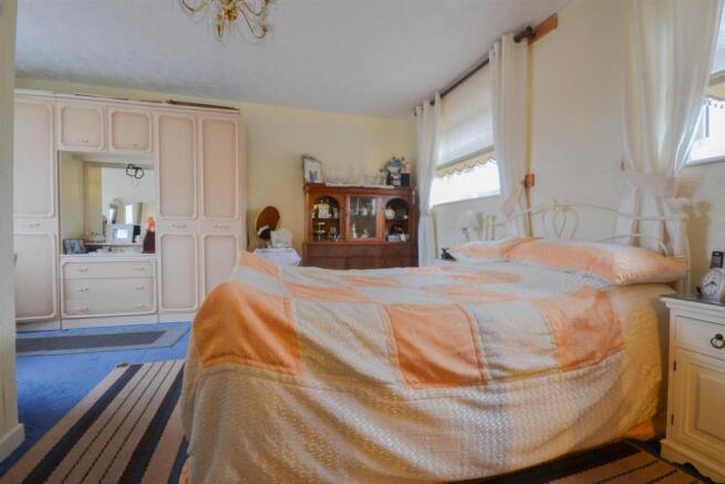 Master Bedroom.jpg