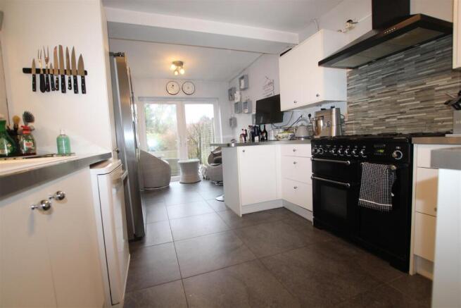 Kitchen / Breakfast Room