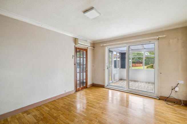 Ruskin Avenue, Lincoln, Lincolnshire, LN2 4DD photo 4