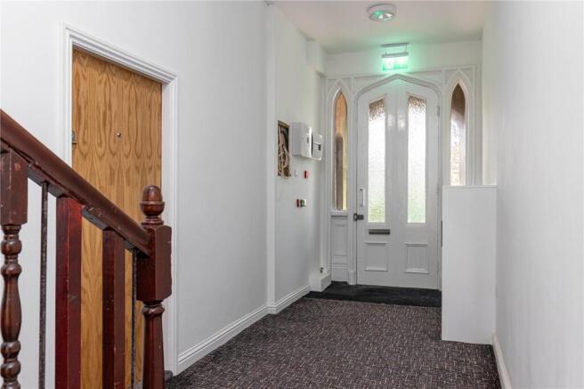 Communal F.Entrance