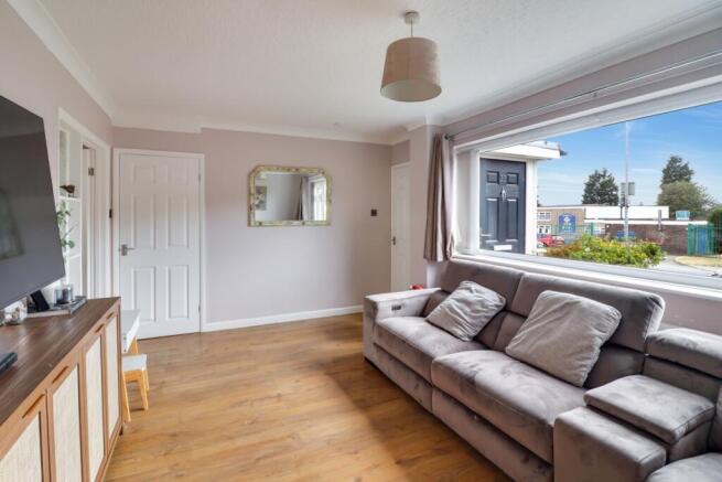 3 bed Terraced for sale Image 6