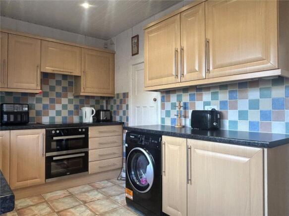 2 bed Terraced for sale Image 7