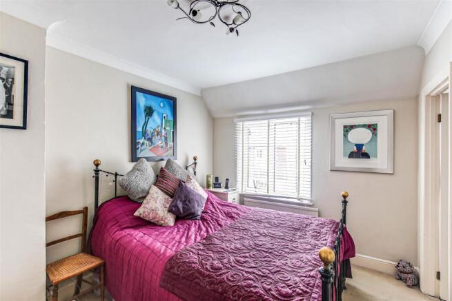 10. Bedroom 1.jpg