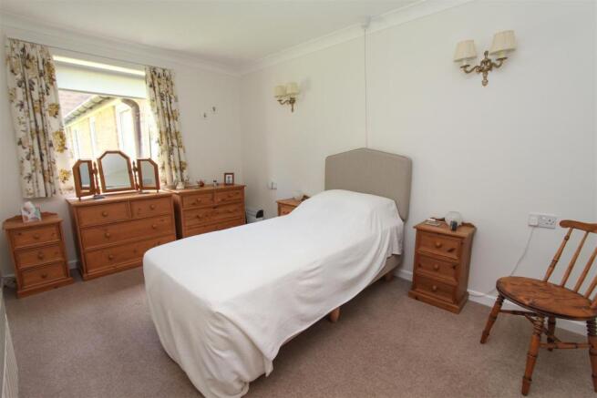 bedroom.jpg