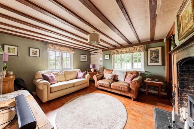 Living Room (1)