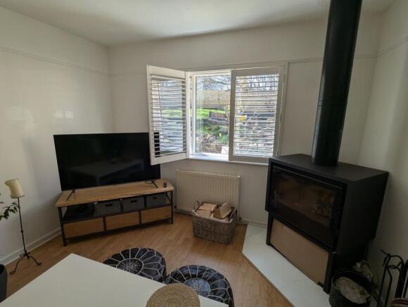 3 bed Semi-Detached for sale Image 9