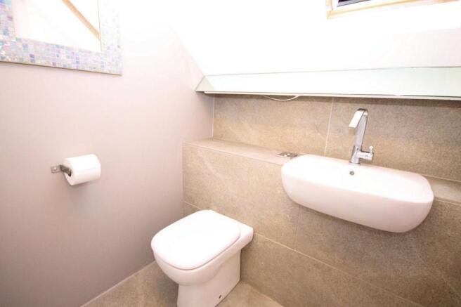 En-Suite Wash Room