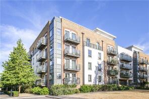 63, 1 Queen Marys House, Holford Way, London SW15 5DH