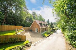 The Gables, Mount Pleasant, Crowborough TN6 2NF