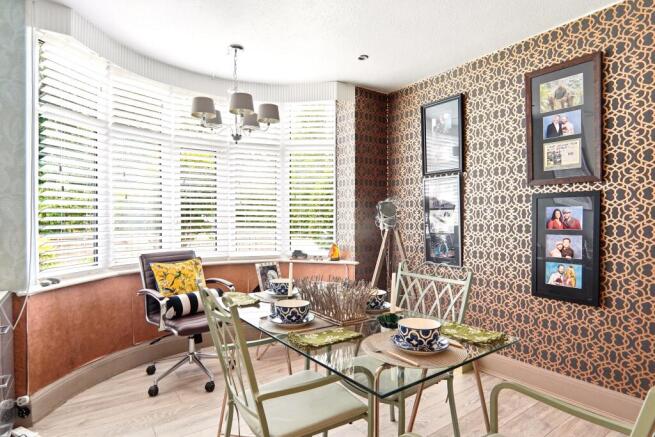 3 bed Semi-Detached for sale Image 5
