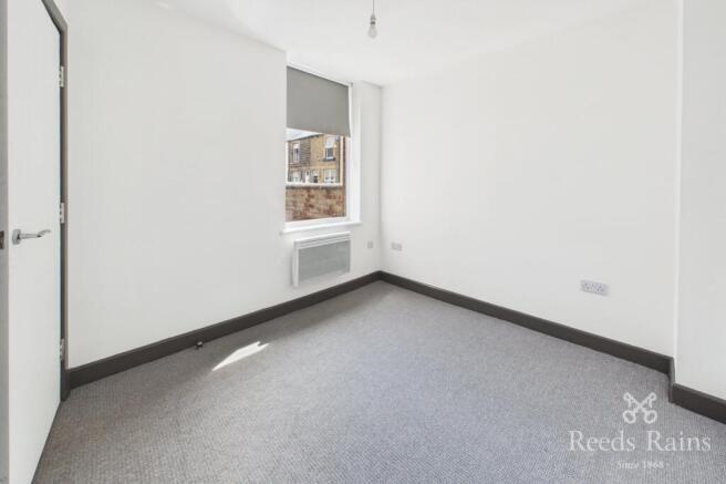 1 bed Apartment to rent Image 7