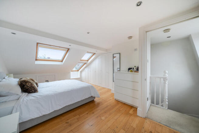 Cowdrey Road, London, SW19 photo 4