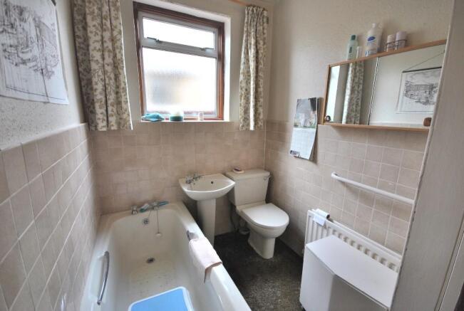 Photo 6