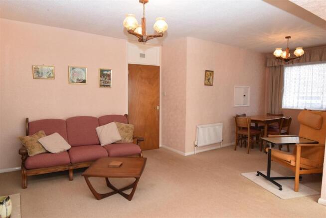 Open Lounge/Dining Room