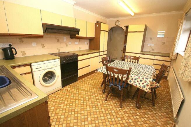 Kitchen Dining Room.