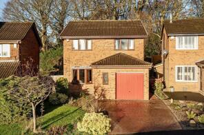 36, Haven Chase, Cookridge, Leeds LS16 6SG