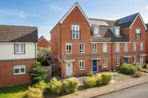 24, Waxwing Way, Norwich NR8 5GA