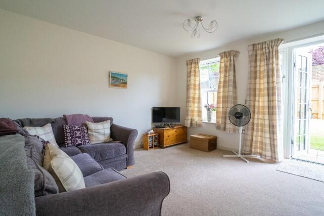 14, Barker Close, Salisbury, Wiltshire, SP2 photo 4