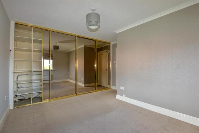 Bedroom1 3.jpg