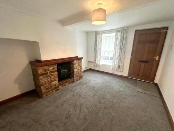 1 bed Terraced to rent Image 6