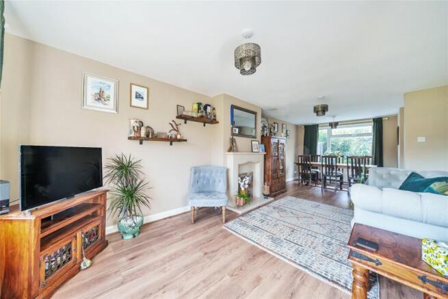 Sitting/Dining Room