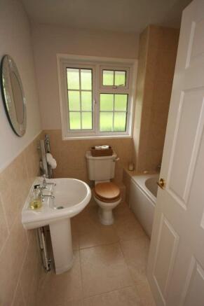 Photo 10