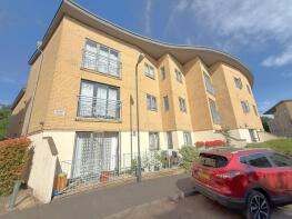 4, Robert House, Sovereign Place, Harrow HA1 2FJ