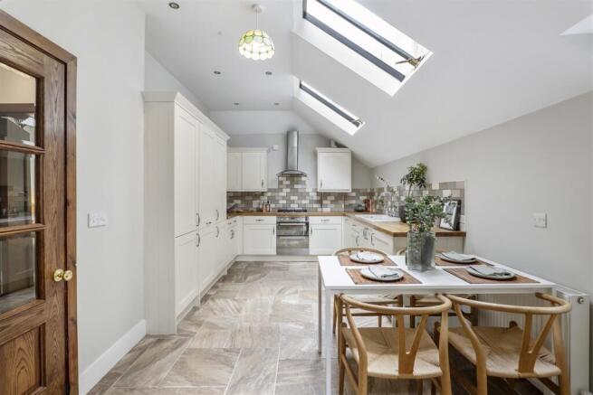 26 Park Circus Lane, Park, G3 6BH photo 4