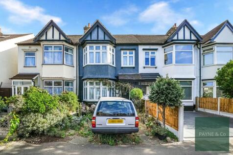Auckland Road, Ilford, IG1