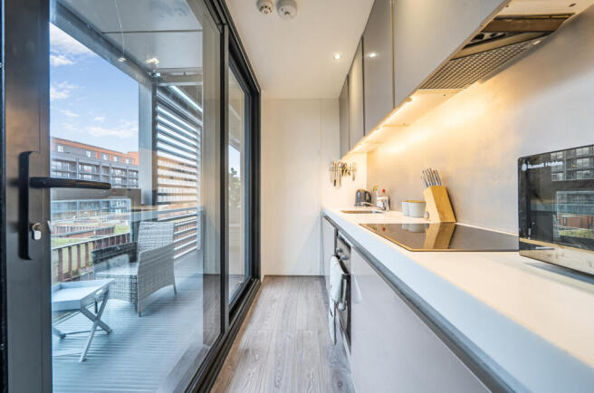 1409970-12-6989e2...