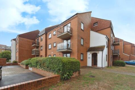 Ferry Road, Southsea, Hampshire, PO4