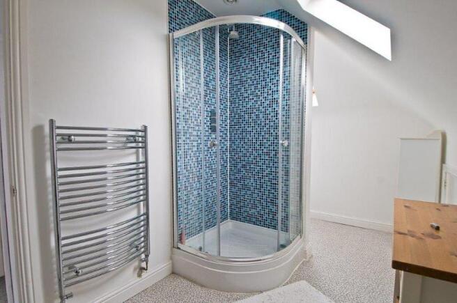 En Suite Shower Room