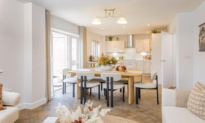 Dandara - Prior's Edge - The Goodwood, Home 18