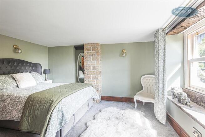 4 bed Farm House for sale Image 12