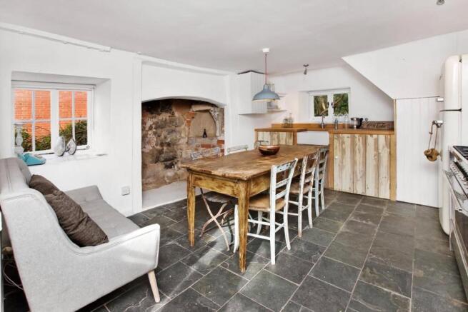 Kitchen/Breakfast Rm