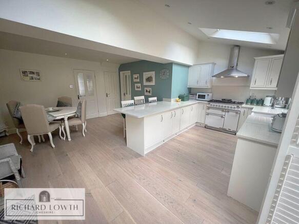Open Plan Dining Kitchen