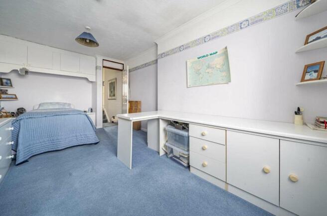 Bedroom 2 (Double)