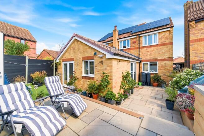 Hamilton Lane, Bletchley, MK3 photo 4
