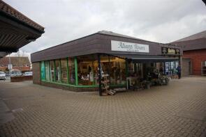 7, The Pantiles, Billericay CM12 0UA