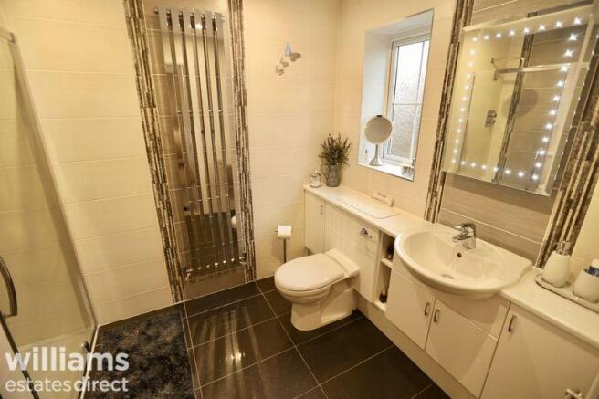 En Suite Showe...