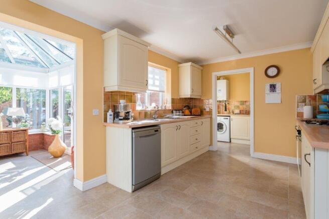 Kitchen (3)