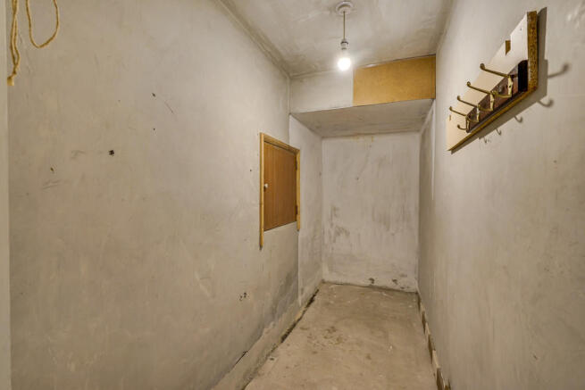 'Eaves Storage Cu...