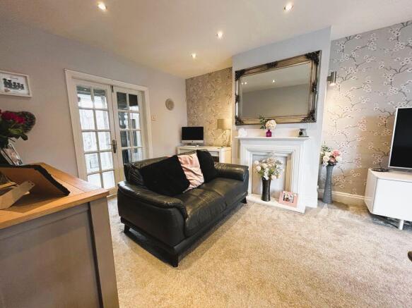 Warren Place, Brownhills, Walsall WS8 6BY  photo 4