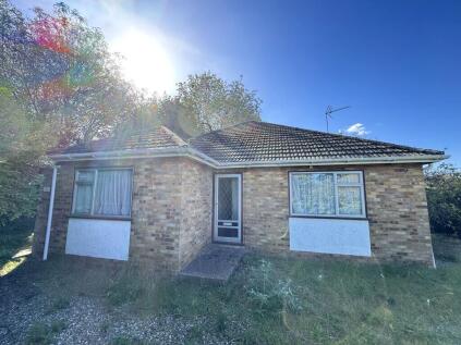 WEST LYNN - Detached 3 Bedroom Bungalow Renovation Opportunity
