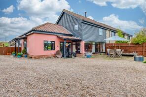 The Hayloft, Low Street, Diss IP21 4AQ