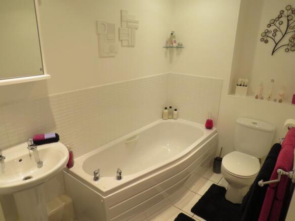 Photo 7