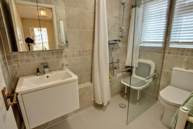 Photo 7