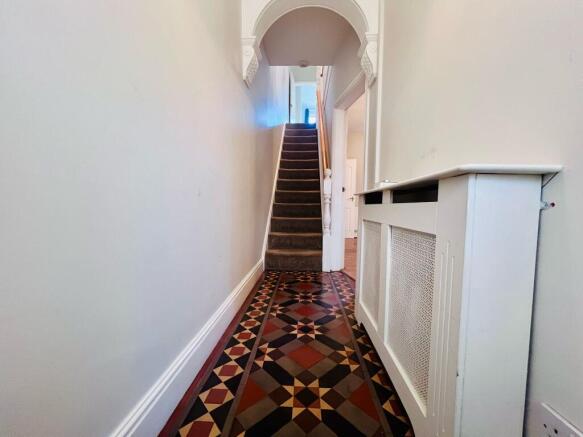 HALLWAY.jpeg