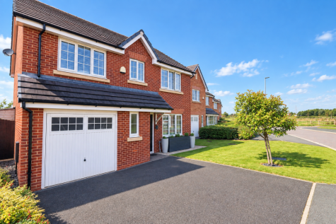 Rosemary Place, Clifton, Preston, PR4