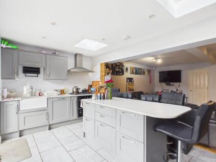 Avondale Avenue, Staines-upon-Thames, Surrey, TW18